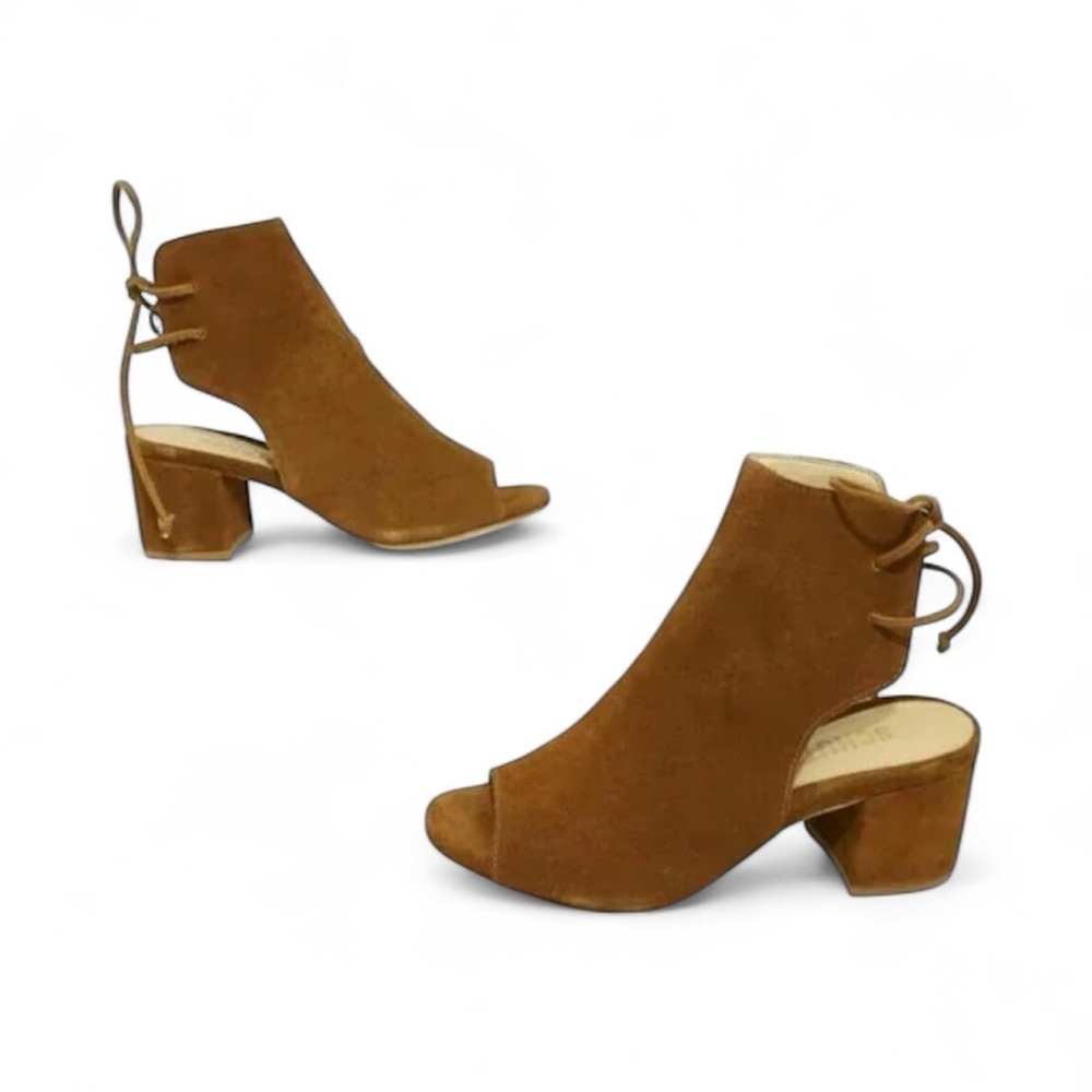 SCHUTZ Binalia Women's Heels Sandals
Bootie Brown Suede Size 8.5